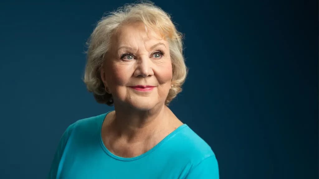 Kirjailijavieras Anneli Kanto - tapahtuman kuva